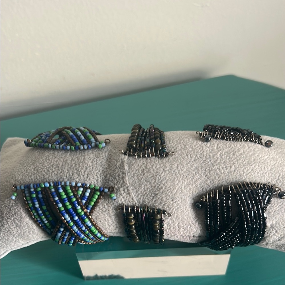 Set 3 Adjustable Wire Cuff Multicolored Glass Hem… - image 3